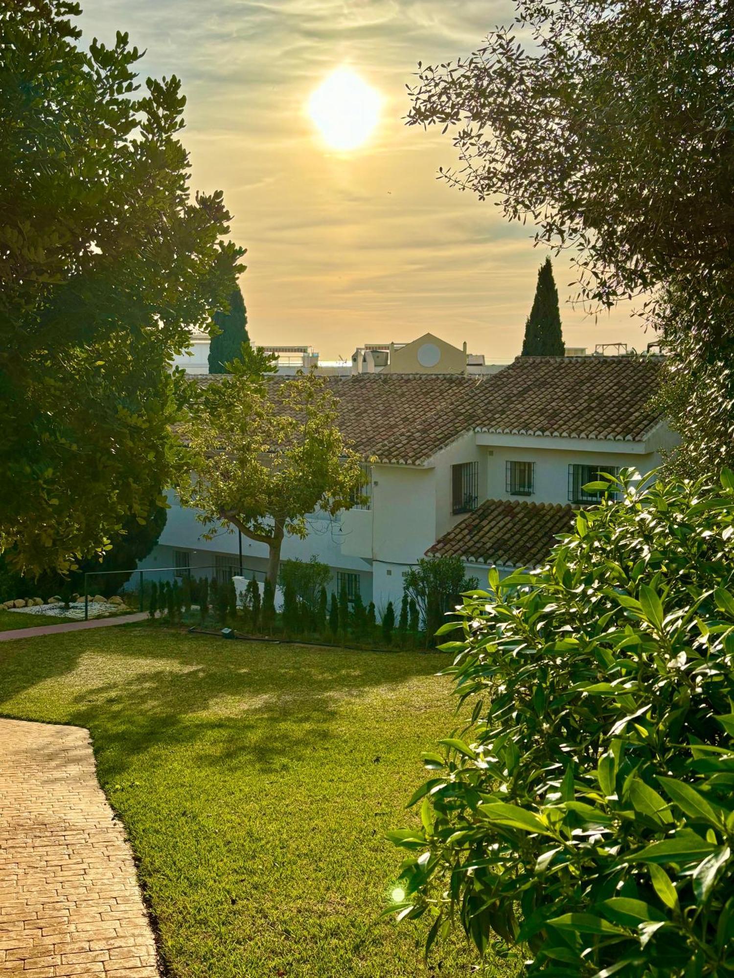 Apartamento Lux 2 Kmr App Stella Blanca Met Zwembaden Airco En Zeezicht Fuengirola Exterior foto