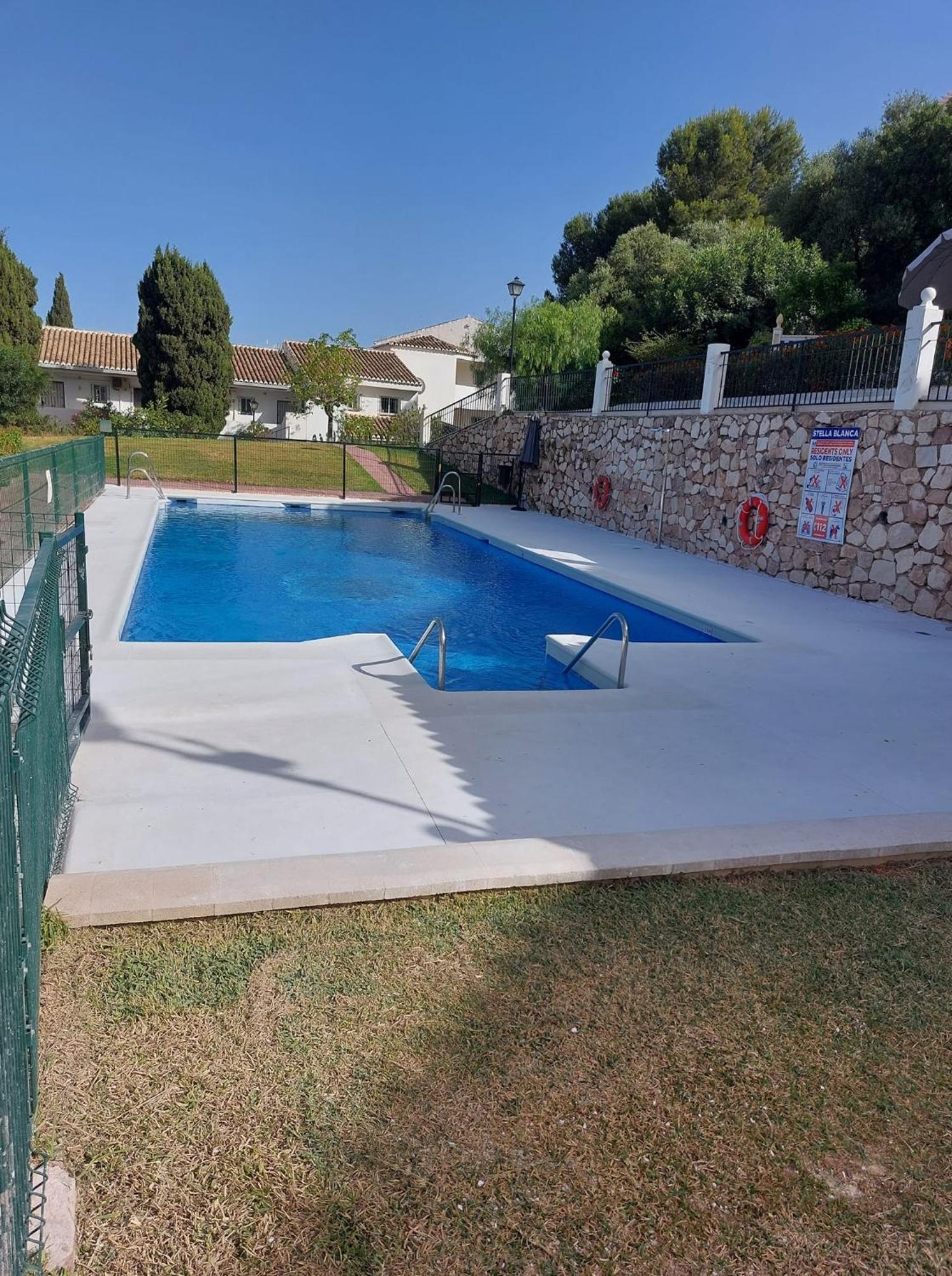 Apartamento Lux 2 Kmr App Stella Blanca Met Zwembaden Airco En Zeezicht Fuengirola Exterior foto
